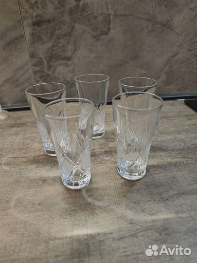 Хрустальные бокалы