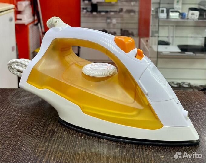 Утюг Home Element HE-IR210