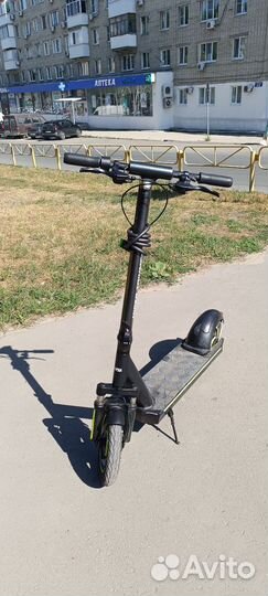 Электросамокат Hiper triumph m120