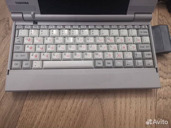 Ноутбук Toshiba Libretto 50CT