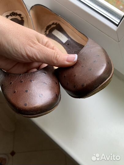 Туфли женские Pollini р.36