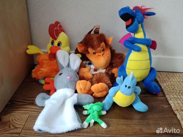 Мягкие игрушки и 2 детских рюкзака пакетом