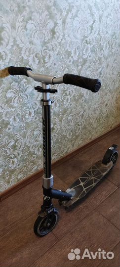 145 Jogger самокат