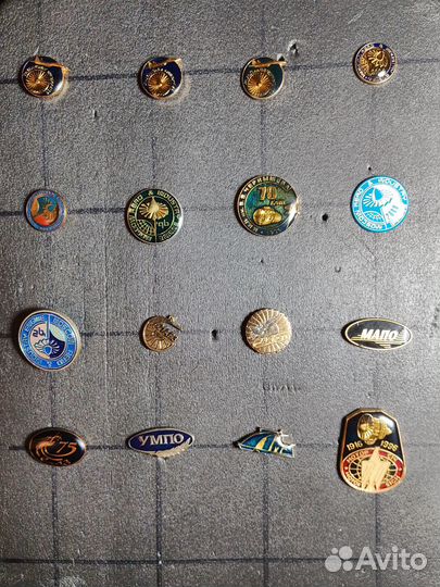 Авиационные значки