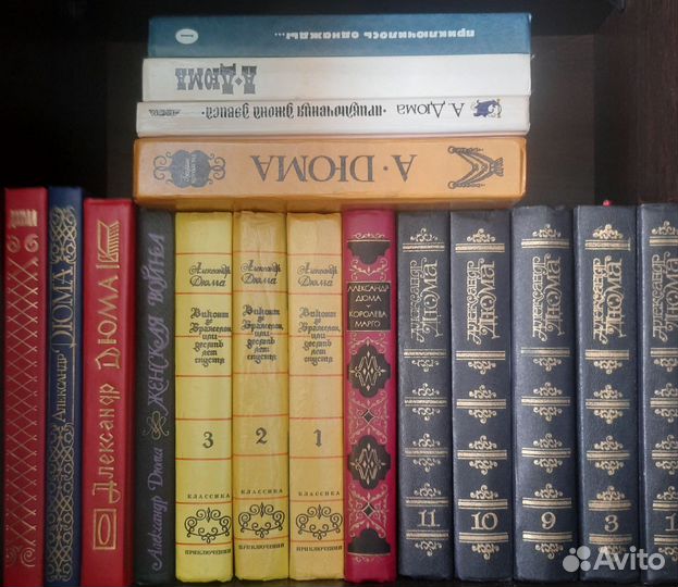 Книги детективы, исторические,фантастика