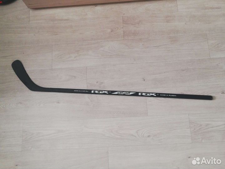 Клюшка хоккейная