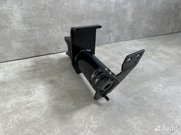 Кронштейн бампера левый Volvo Fh4 Fm4