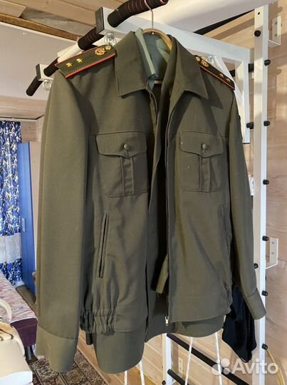 Военная парадная форма