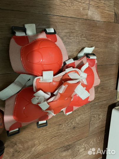 Роликовые коньки детские с защитой