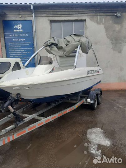 Катер для вейкборда и прогулок