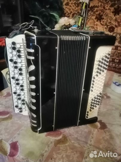 Баян и аккордеон Вальтмейстер, баян Баккорола