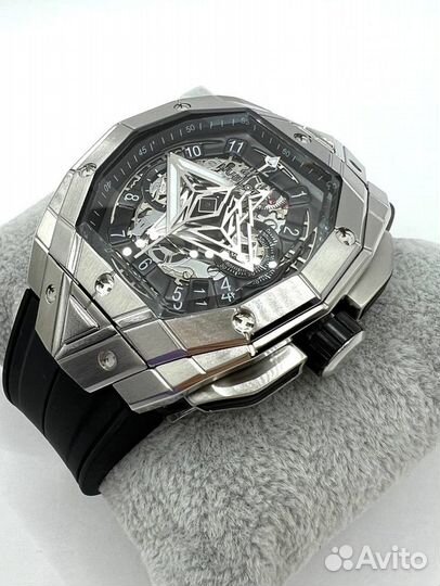 Часы Hublot Big Bang Sang Bleu Мужские