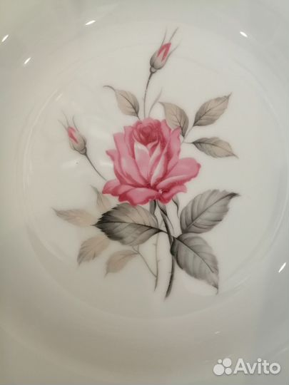 Тарелки суповые Япония Катюша