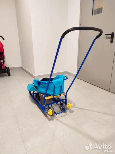 Санки с колесиками