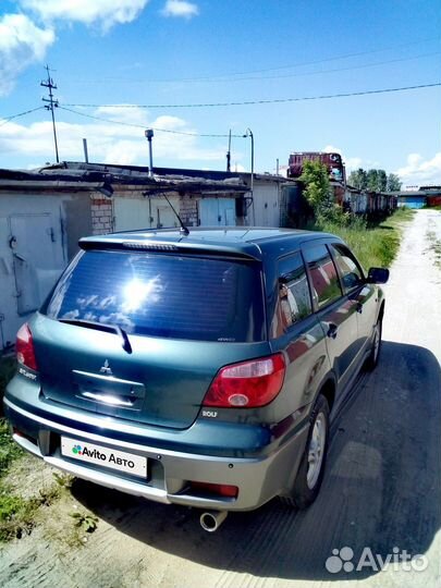 Mitsubishi Outlander 2.0 МТ, 2005, 210 000 км