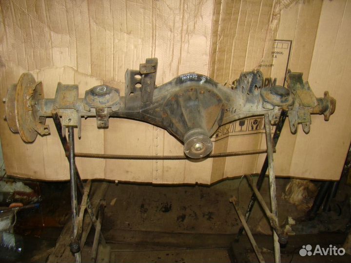 Задний мост Nissan terrano 1 90г