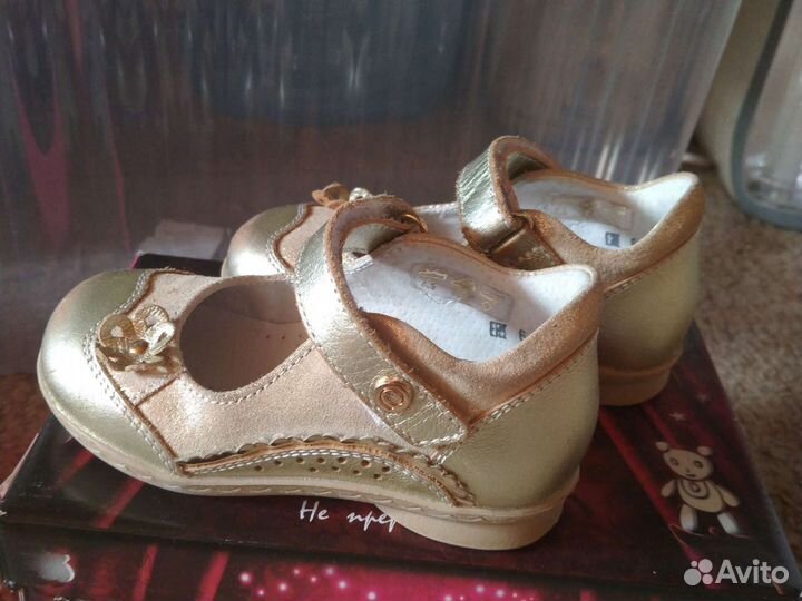 Туфли для девочки