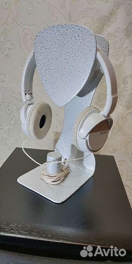 Держатель наушников