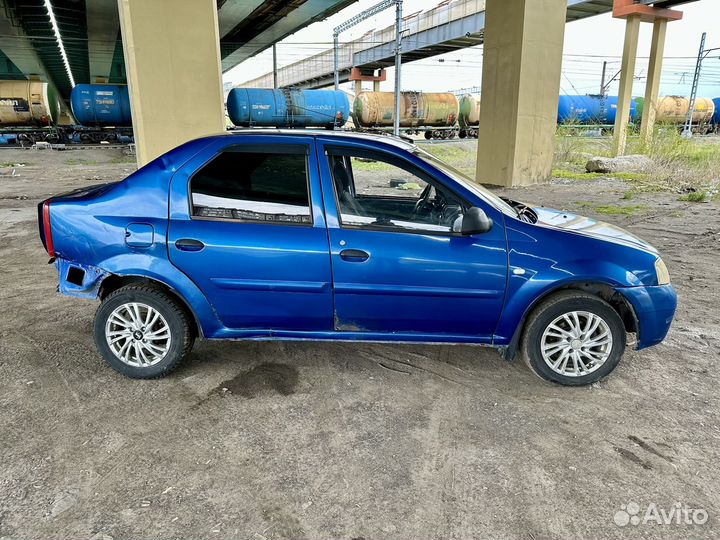 В разбор Renault Logan 1