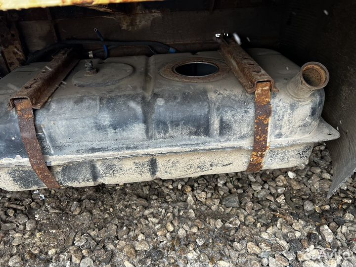 Бак на фермер под погружной насос