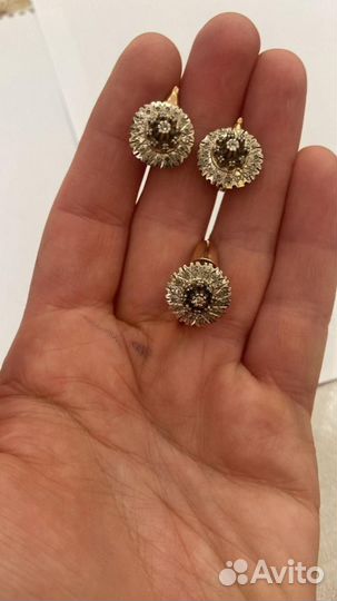 Золотые украшения