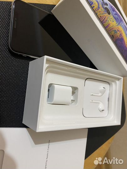 iPhone Xs, 256 ГБ