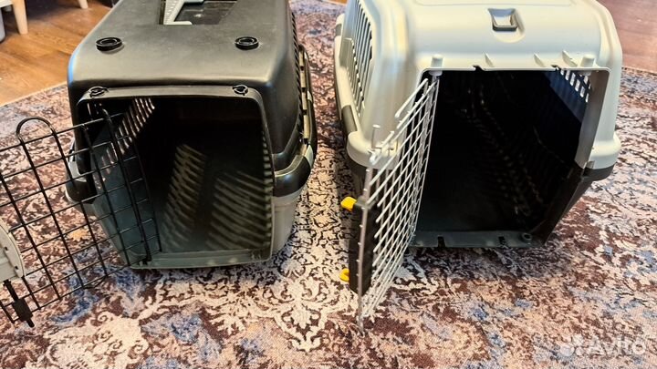 Переноска для животных пластиковая