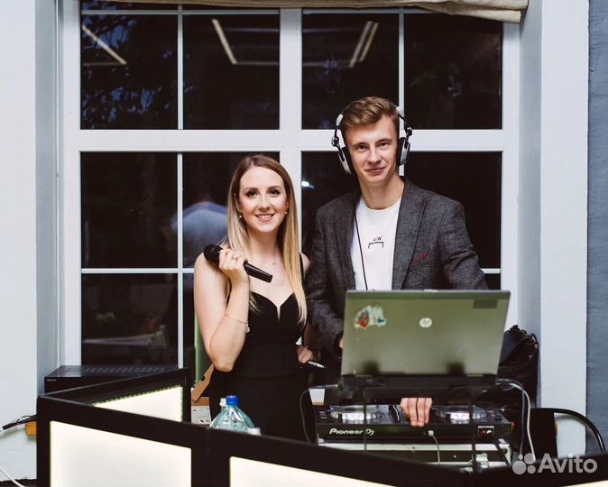 Ведущая на свадьбу