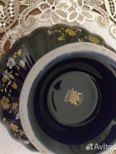 Ваза для фруктов на ножке фарфор