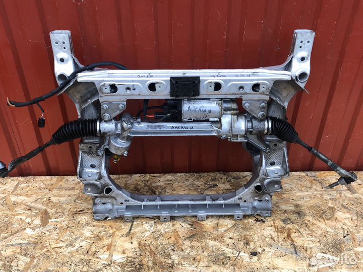 Рулевая рейка мерседес глц 2018год