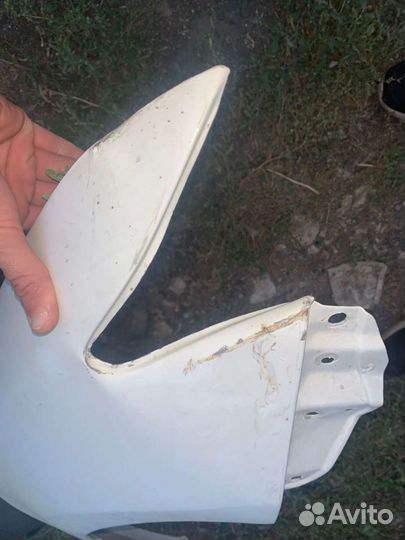 Крыло переднее правое toyota camry 50