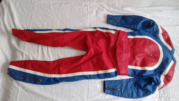 Мотокомбинезон женский раздельный кожаный размер38