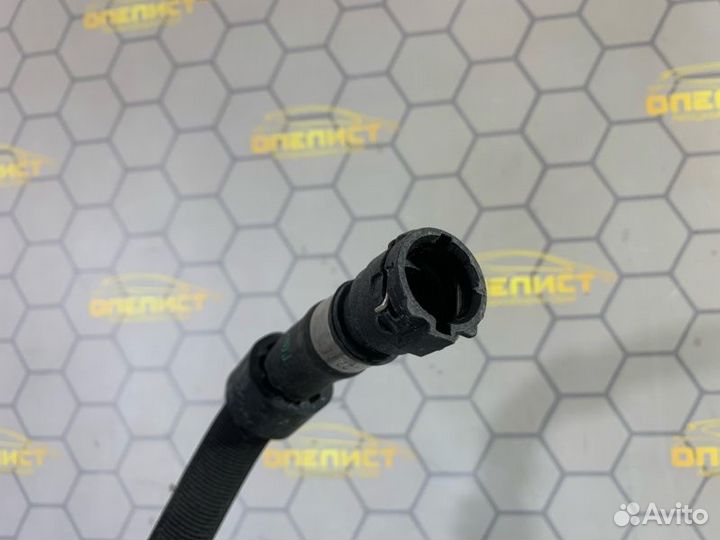 Патрубок системы охлаждения Mercedes Cla 45 Amg