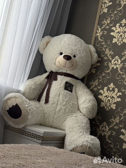 Плюшевый медведь