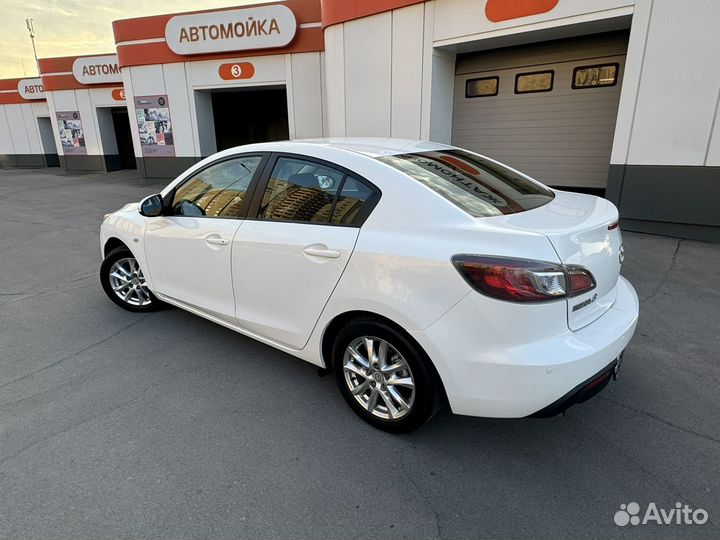 Mazda 3 1.6 МТ, 2010, 200 000 км