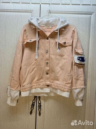 Джинсовая куртка