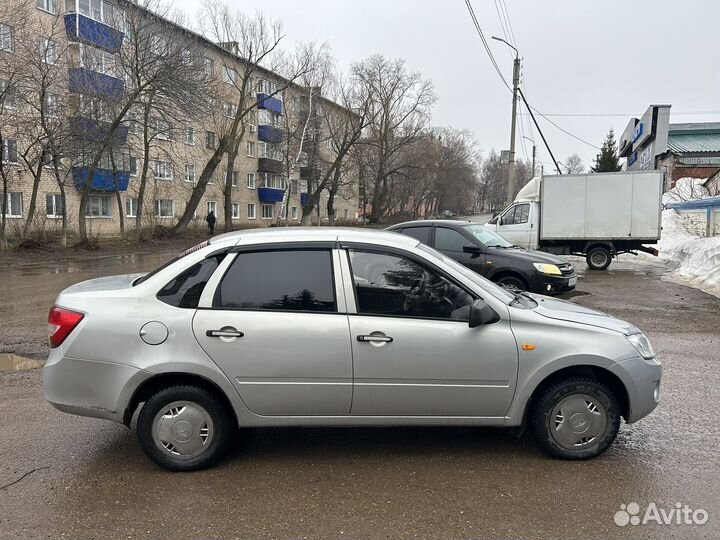 LADA Granta 1.6 МТ, 2013, 146 000 км