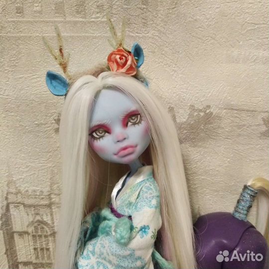 Кукла monster high. Кукла Монстер Хай. Ооак Авея