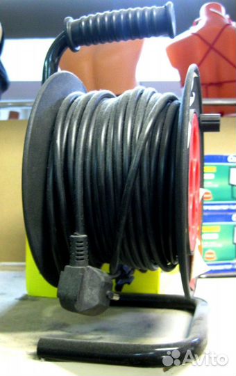 Удлинитель на катушке 4х розеточный 20м