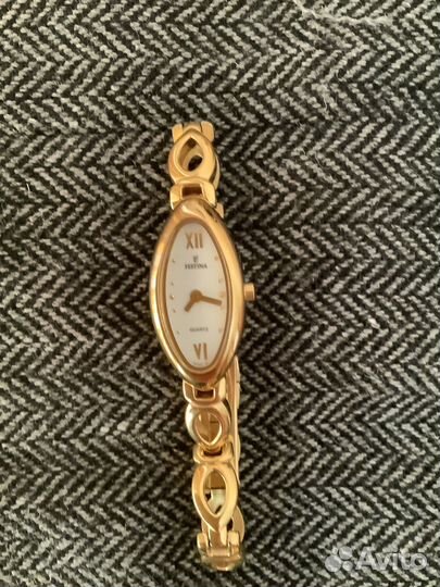 Часы женские Festina