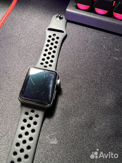 Часы apple watch 3 nike