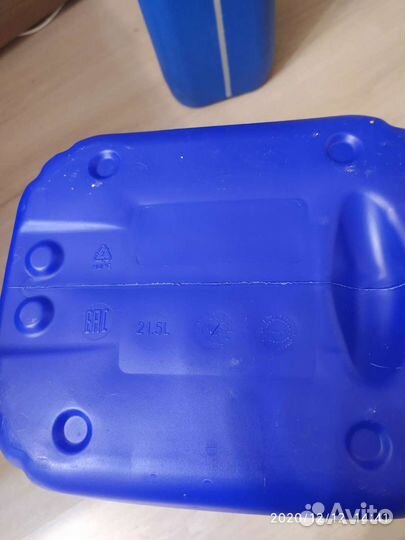 Канистры 20л. пищевые