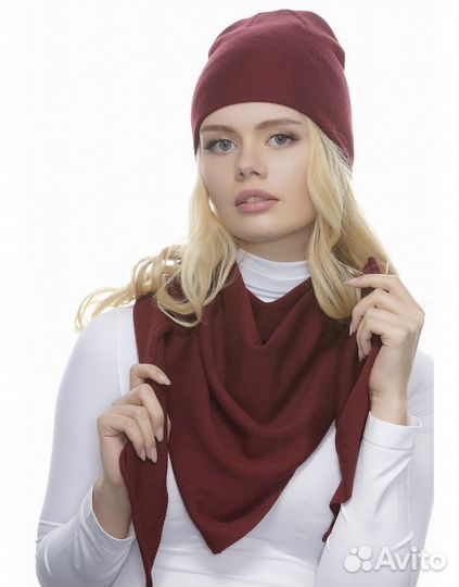 Комплект шапка и платок