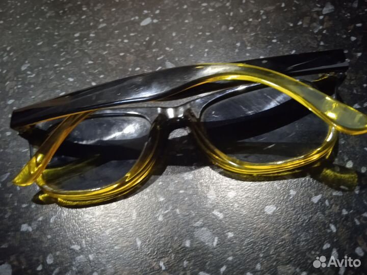 Солнцезащитные детские очки