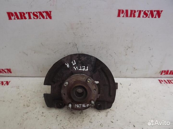 Кулак передний правый Хендай Гетц