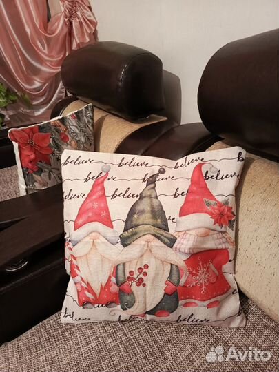 Наволочка декоративная новогодняя подарки