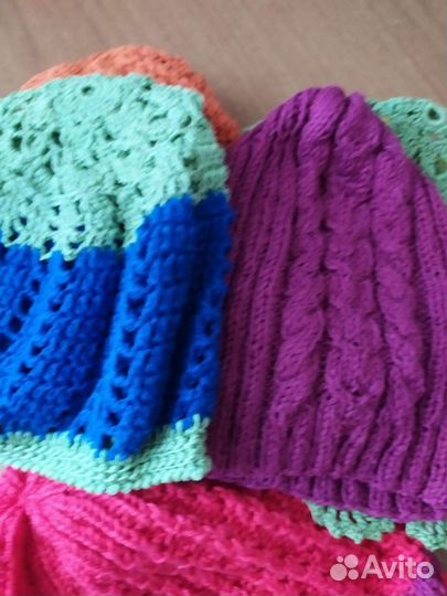 Вязаные летние шапочки