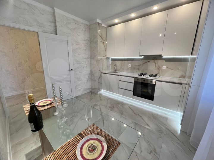 2-к. квартира, 55 м², 6/7 эт.