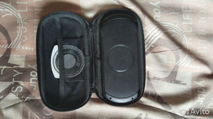 Sony psp e 1008
