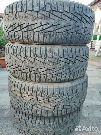 Nokian Tyres Hakkapeliitta 7 245/60 R18 109